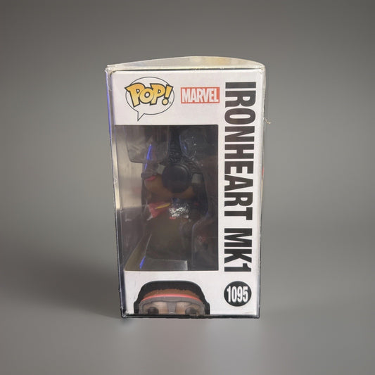 Funko Pop Marvel Ironheart MK1 #1095 Black Panther w/Protective Cover