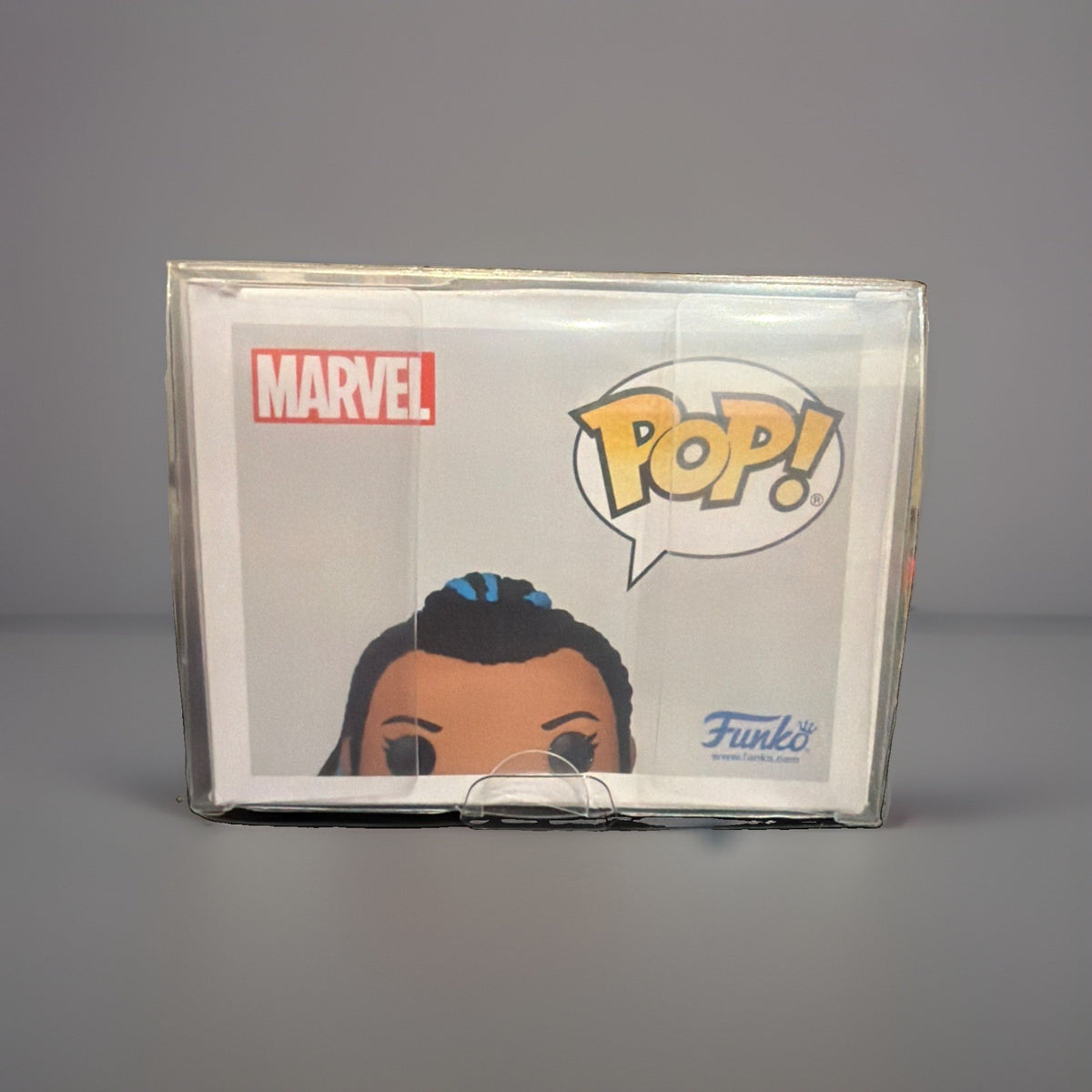 Funko Pop! Vinyl Marvel Valkyrie #1042 Thor Love and Thunder w/Protective Cover