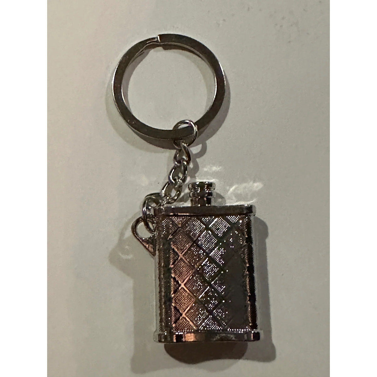 Puerto Rico Flask Keychain Multicolored Puerto Rican Flag Key Ring Accessory