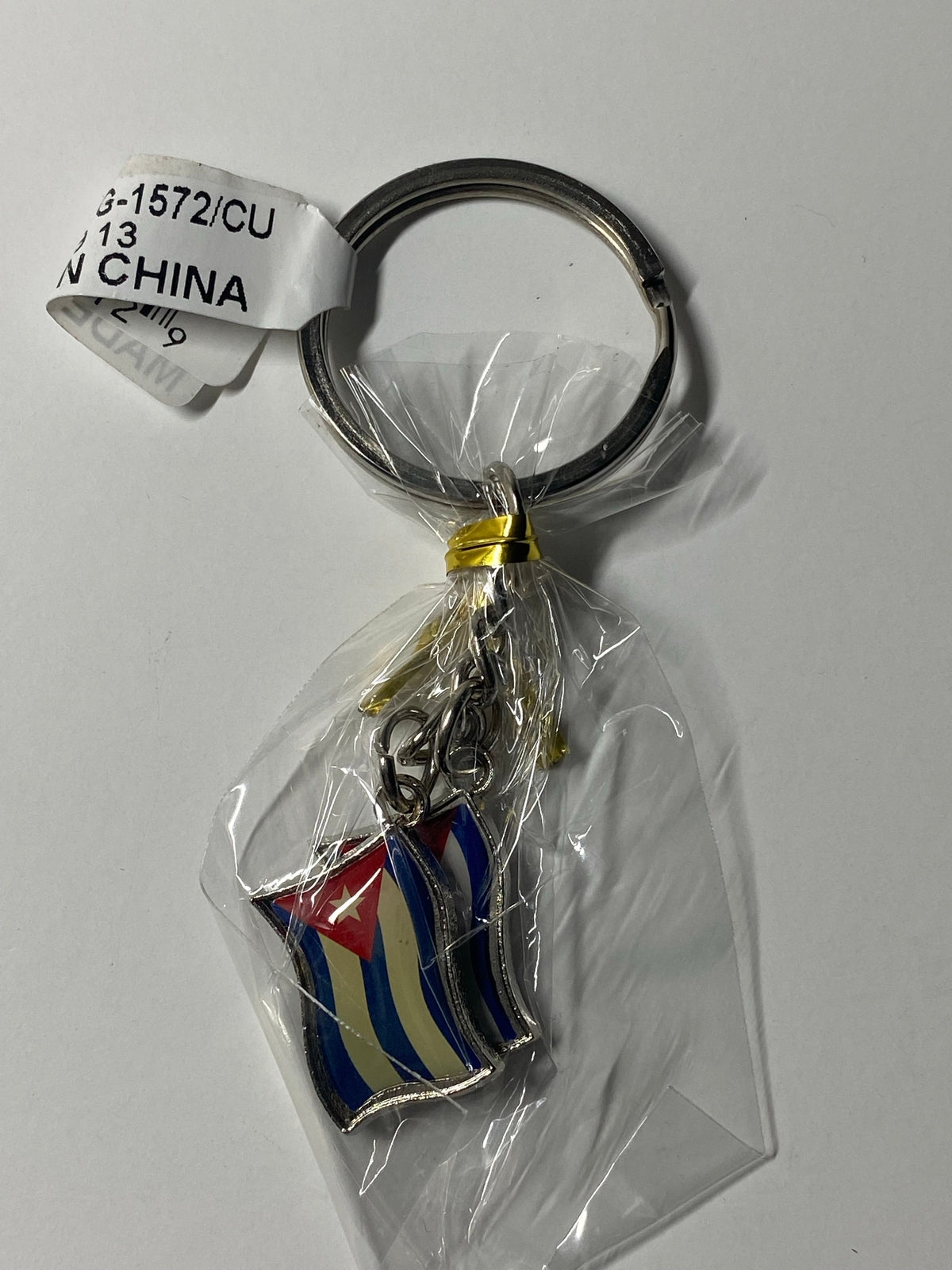 Cuba double flag keychain 