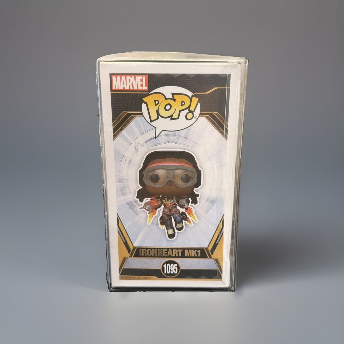 Funko Pop Marvel Ironheart MK1 #1095 Black Panther w/Protective Cover