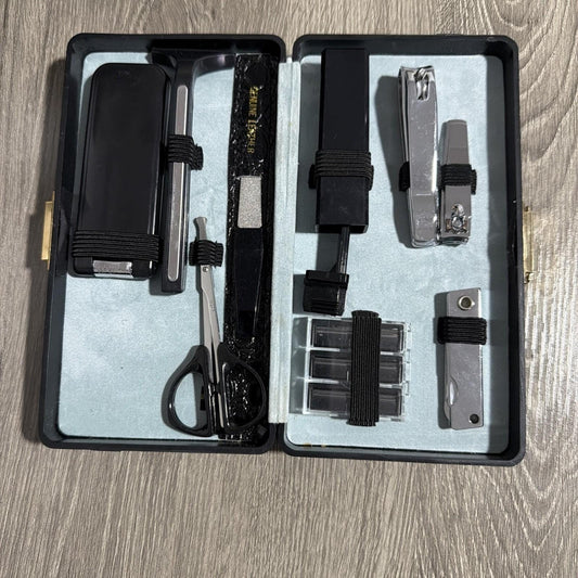 Vintage 1970s Taco Bell Executive Corporate Gift Travel Grooming Manicure Kit