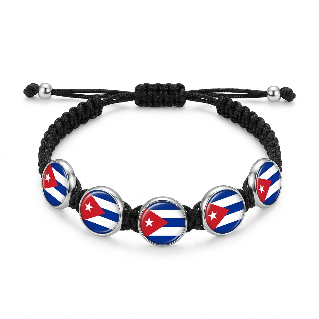 Cuba bracelet studio-style product image